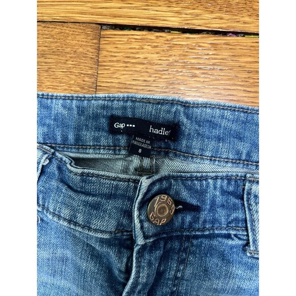 Gap Hadley Denim Jean Shorts Women's Size 8 Inseam 2.5" Frayed Hem Mid Rise - Picture 2 of 4